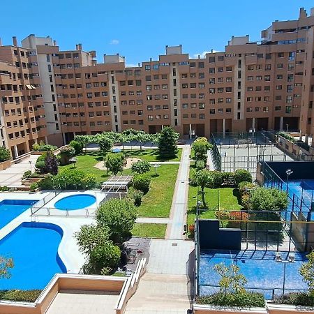 Residencial En Madrid Alquiler De Corta Estancia No Turistico Dış mekan fotoğraf