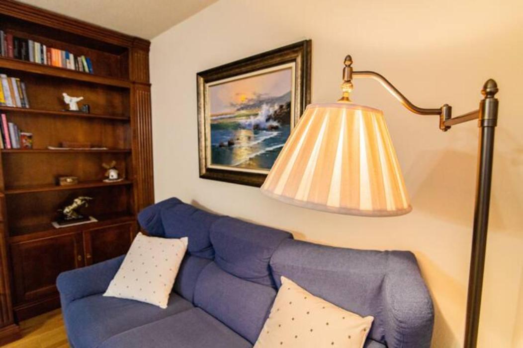 Residencial En Madrid Alquiler De Corta Estancia No Turistico Dış mekan fotoğraf